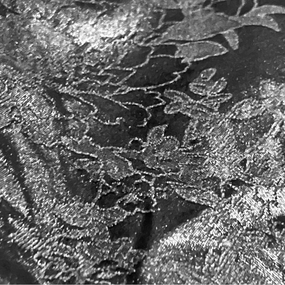 Velvet jacket w/rhinestones - Picture 10 of 14